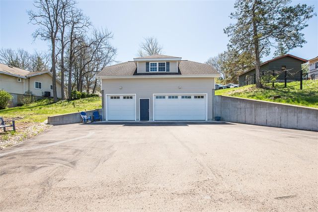 13756 Rustic Drive, Gregory, MI 48137
