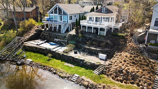 13756 Rustic Drive, Gregory, MI 48137