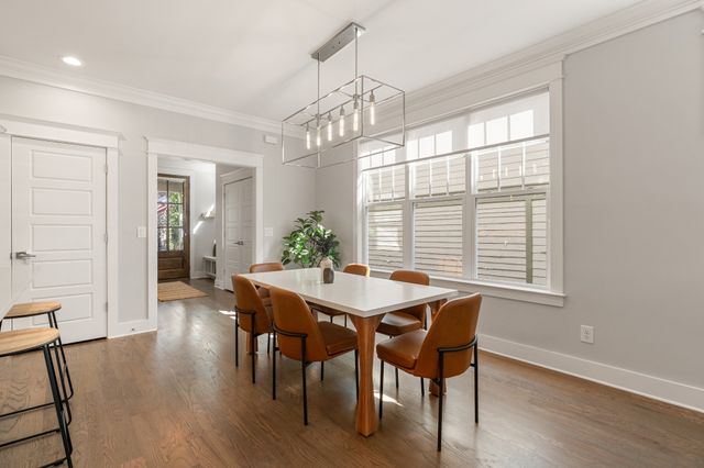 1110A N 6th St, Nashville, TN 37207