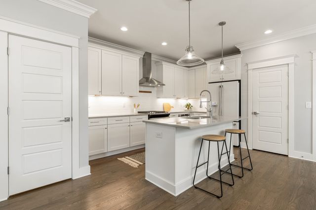 1110A N 6th St, Nashville, TN 37207