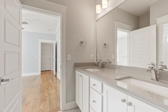 1110A N 6th St, Nashville, TN 37207