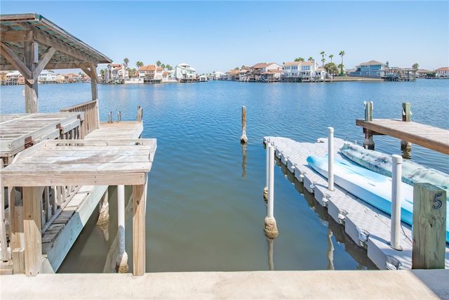 15401 FORTUNA BAY Dr 105, Corpus Christi, TX 78418