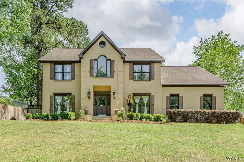 2915 Yorktown, Tuscaloosa, AL 35406