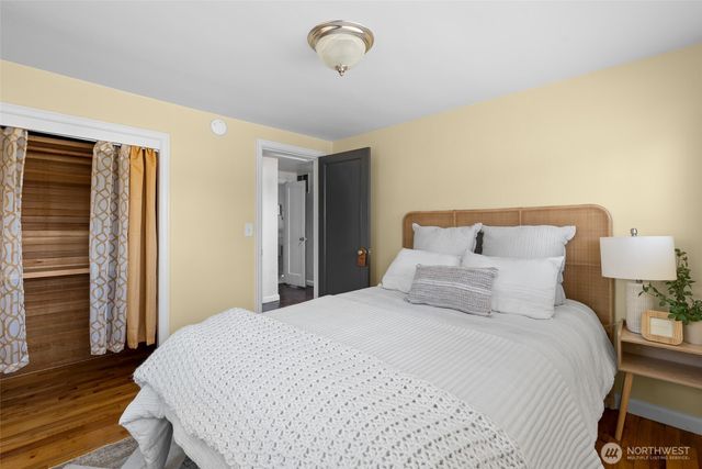 260 SE Glencoe Street, Oak Harbor, WA 98277