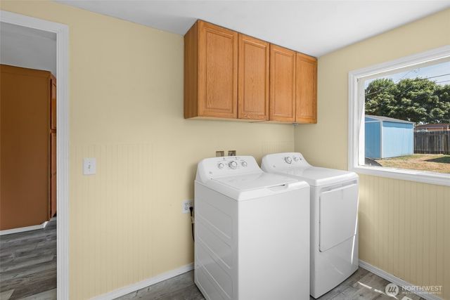260 SE Glencoe Street, Oak Harbor, WA 98277