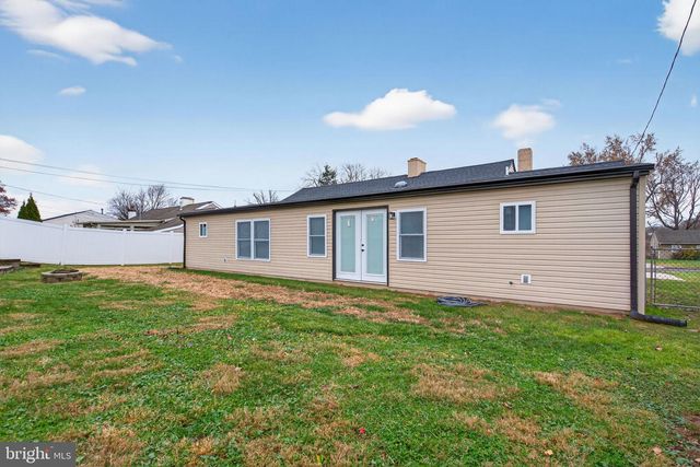 209 TRENTON RD, Fairless Hills, PA 19030