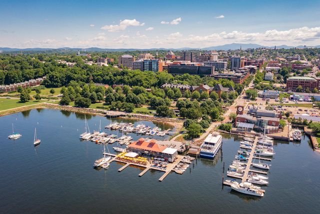 35 Cherry St Unit 302, Burlington, VT 05401