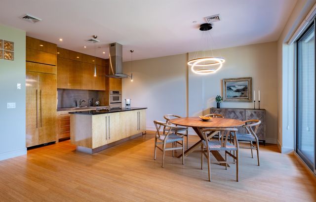 35 Cherry St Unit 302, Burlington, VT 05401