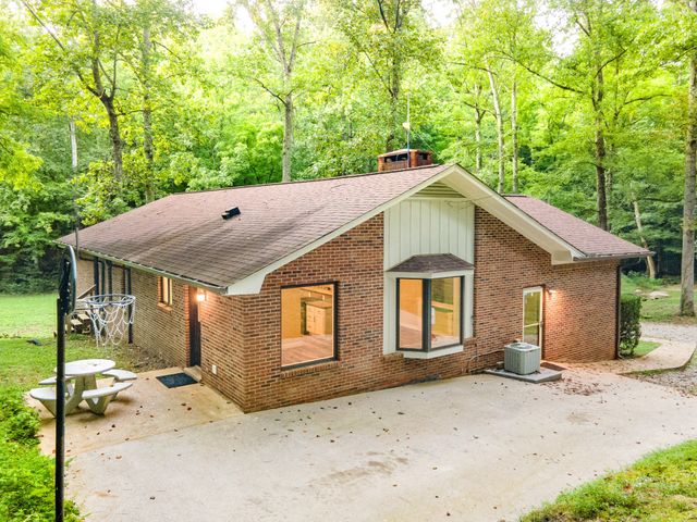 5251 Lewisburg Hwy, Pulaski, TN 38478