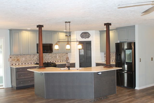 224 Pin Oak Drive, Geneseo, IL 61254