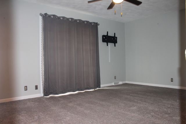 224 Pin Oak Drive, Geneseo, IL 61254