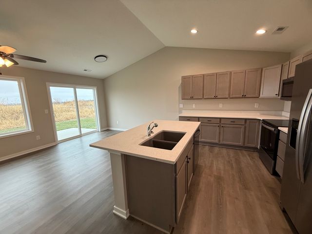 405 W Madison Street, Winterset, IA 50273