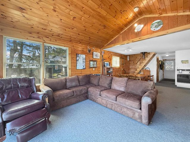 19 Backiel Drive, Stewartstown, NH 03576