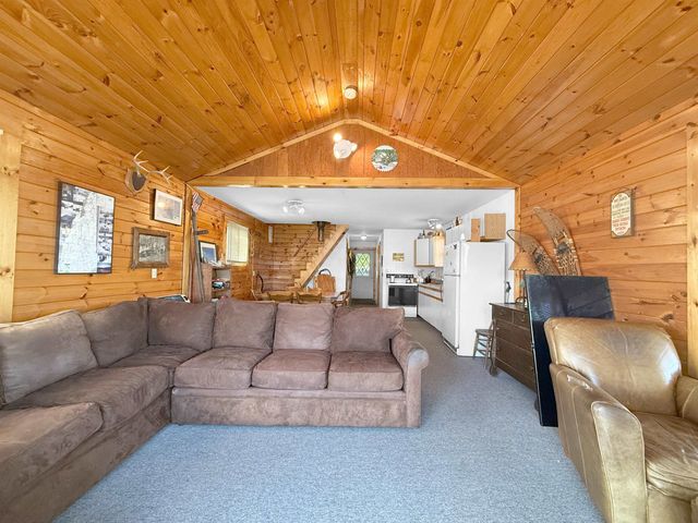 19 Backiel Drive, Stewartstown, NH 03576