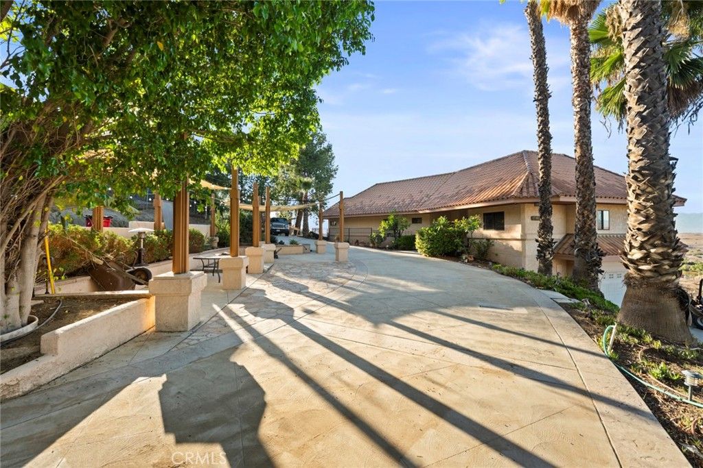 20329 Luchs, Lake Mathews, CA 92570 — exterior
