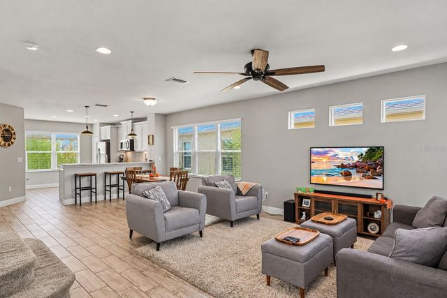 3820 SHIMMERING OAKS DRIVE, Parrish, FL 34219