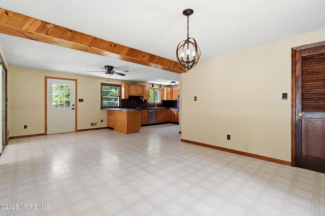 365 Stagecoach Road, Millstone, NJ 08510