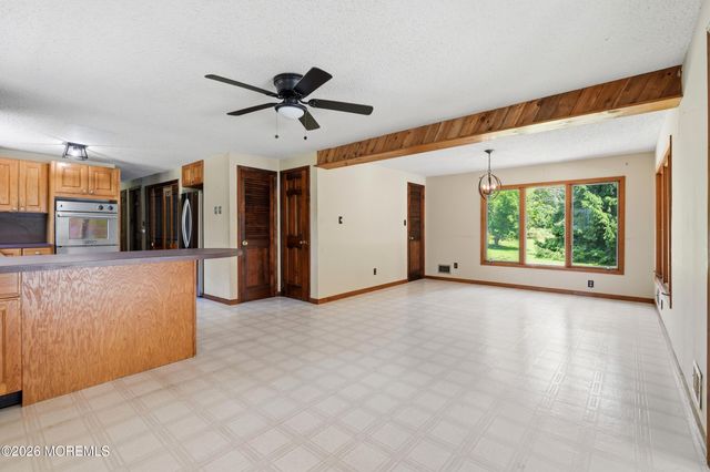 365 Stagecoach Road, Millstone, NJ 08510