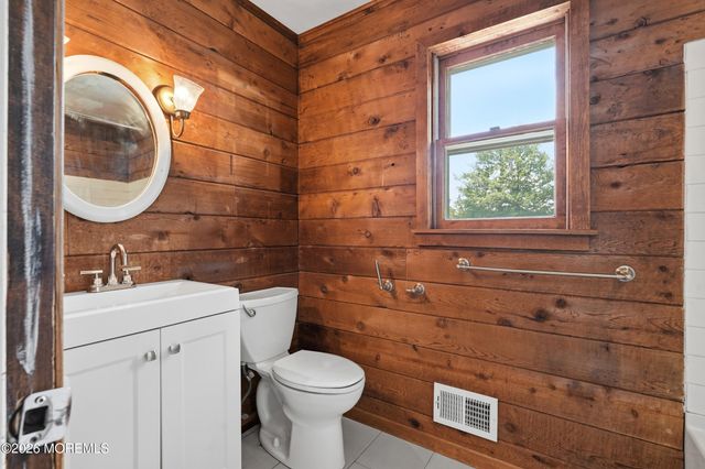 365 Stagecoach Road, Millstone, NJ 08510