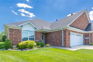 2404 Magnolia Court L 49, Clarksville, IN 47129