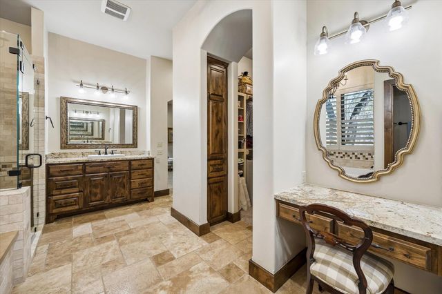 4501 Spanish Oaks Club BLVD 14, Austin, TX 78738