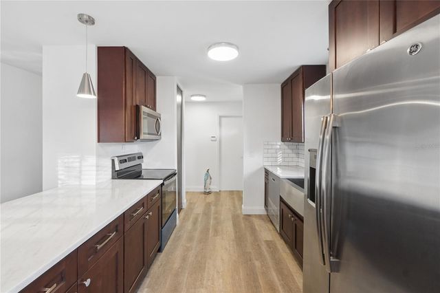 1617 N MADISON AVENUE, Clearwater, FL 33755