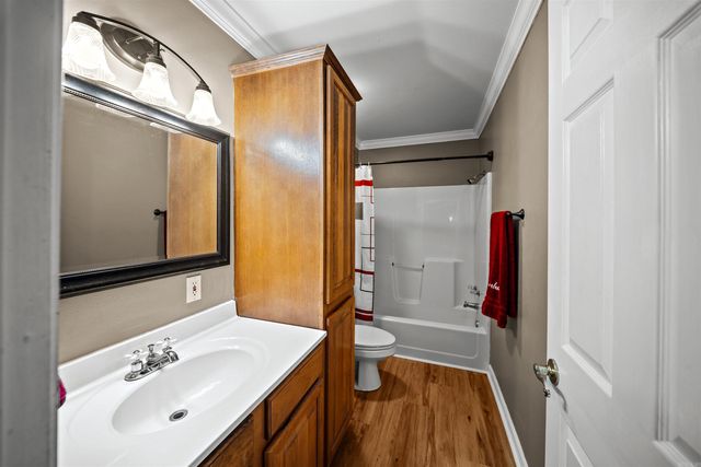 3322 QUAIL LN, Benton, AR 72019