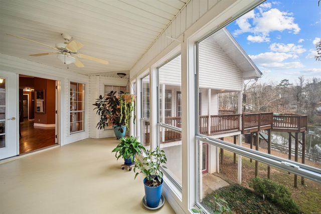 3322 QUAIL LN, Benton, AR 72019