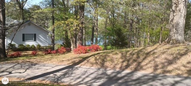 3322 QUAIL LN, Benton, AR 72019