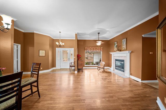 3322 QUAIL LN, Benton, AR 72019