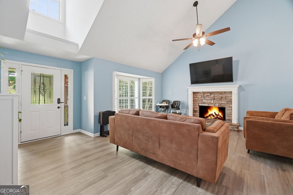 6338 Clearbrook Drive, Flowery Branch, GA 30542 — photo 5