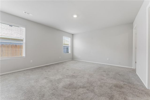956 S Brambling Lane, Fayetteville, AR 72701