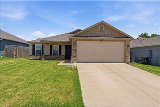 956 S Brambling Lane, Fayetteville, AR 72701