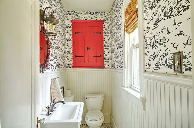 12 Holly Street, Providence, RI 02906