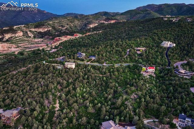 3135 Angel Terrace, Colorado Springs, CO 80904