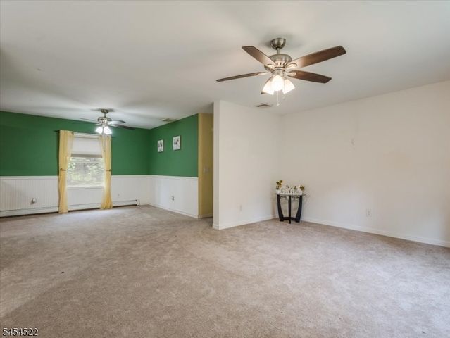 7 Galloping Hill Rd, Montague Twp., NJ 07827