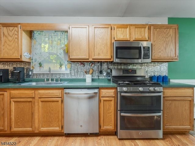 7 Galloping Hill Rd, Montague Twp., NJ 07827
