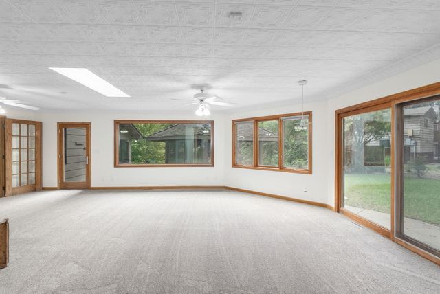 12707 SW Chisholm Trail, Andover, KS 67002