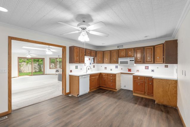 12707 SW Chisholm Trail, Andover, KS 67002