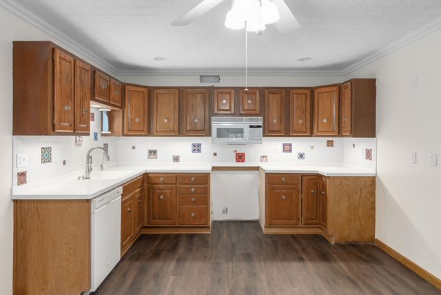 12707 SW Chisholm Trail, Andover, KS 67002