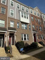 2805 PINEBROOK RD #439, Landover, MD 20785