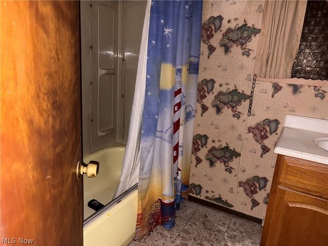 3645 E 54th Street, Cleveland, OH 44105