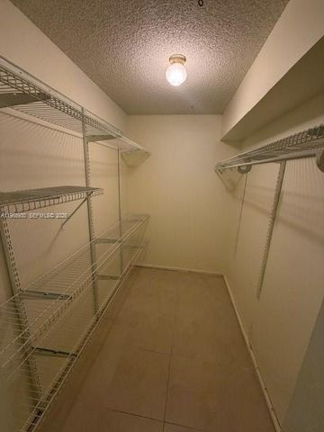 2071 Coral Ridge Dr N204, Coral Springs, FL 33071