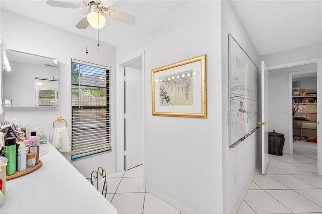 5035 BARROWE DRIVE, Tampa, FL 33624