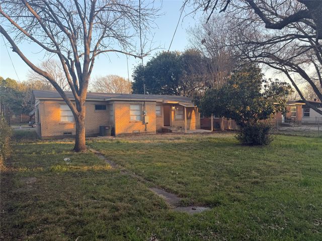 10841 Ruth Ann Drive, Dallas, TX 75228