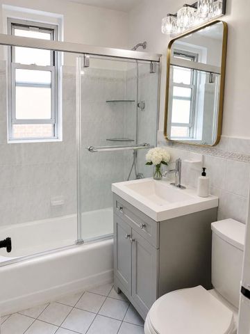 10330 68th Ave Apt 2F, New York City, NY 11375