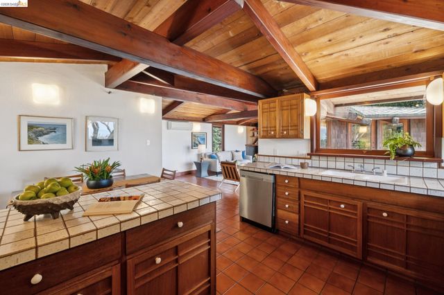 3343 Dwight Way, Berkeley, CA 94704