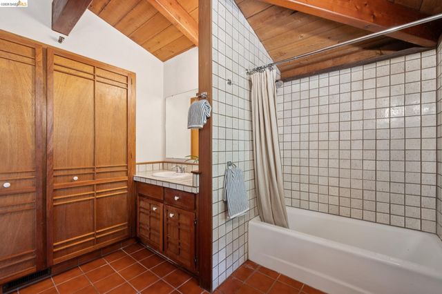 3343 Dwight Way, Berkeley, CA 94704