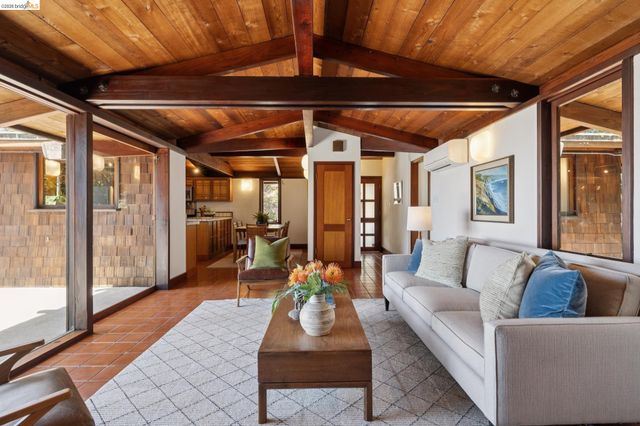 3343 Dwight Way, Berkeley, CA 94704