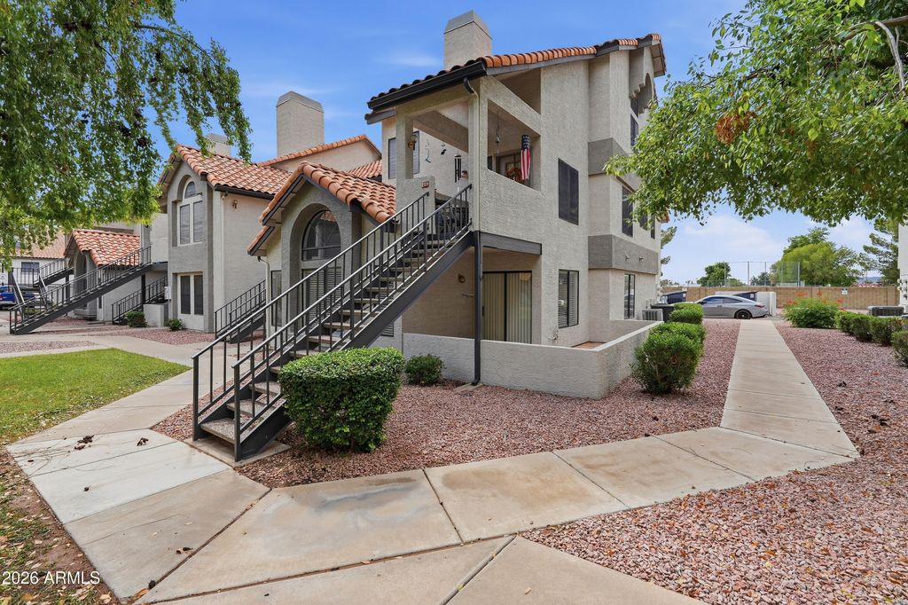 19820 N 13th Avenue, Phoenix, AZ 85013 — exterior